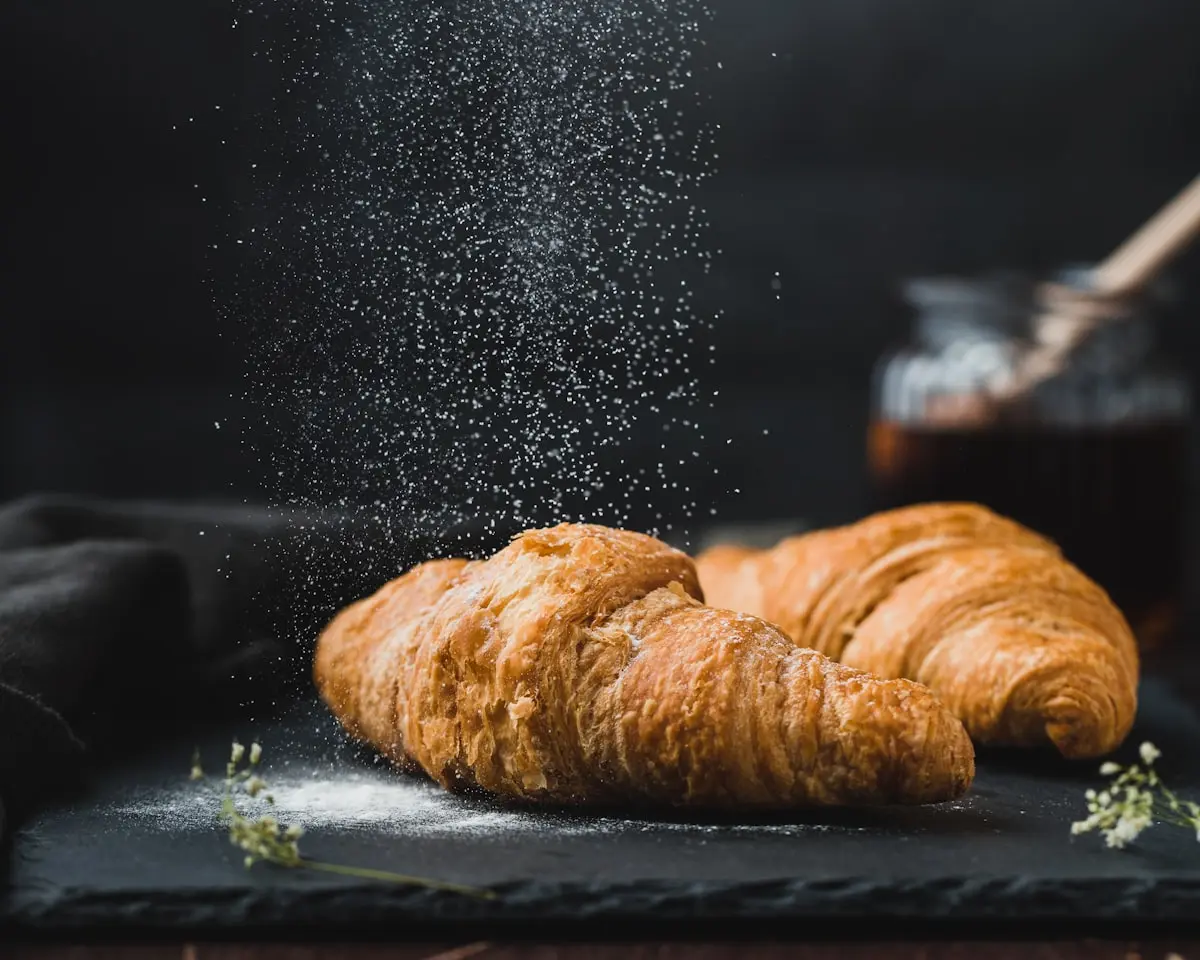 Máslový croissant